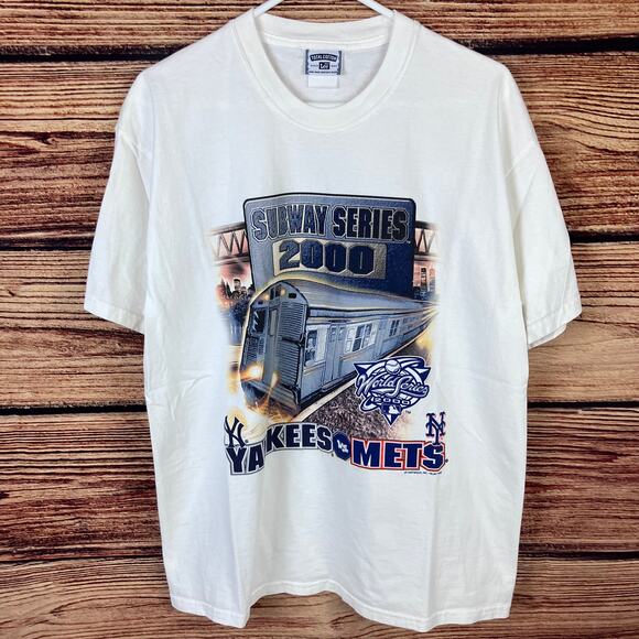 Vintage 2000 NY Yankees vs NY Mets Subway Series Baseball T-shirt - Picture 2 of 8